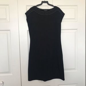Spense Black Sleeveless Beaded Dress with Belt 8